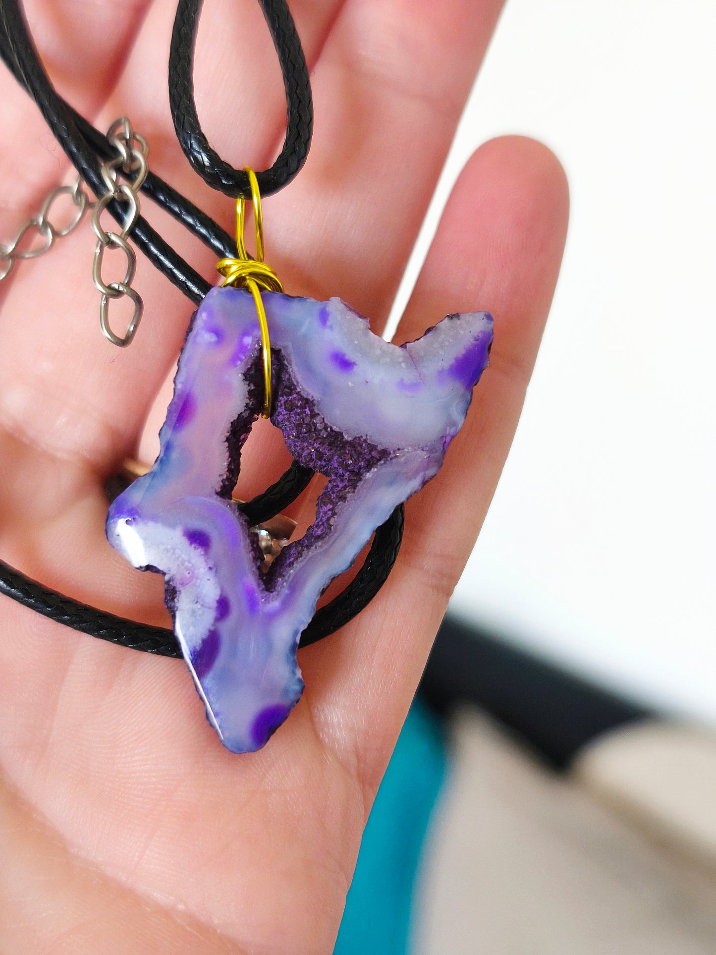 FJÖRD – Agate Pendants (Various Colors)