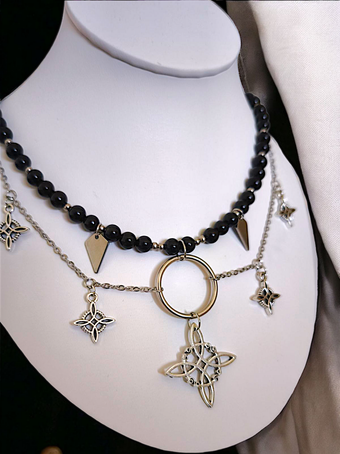 NEMESIS | Knothex - Black onyx and witch's knot necklace