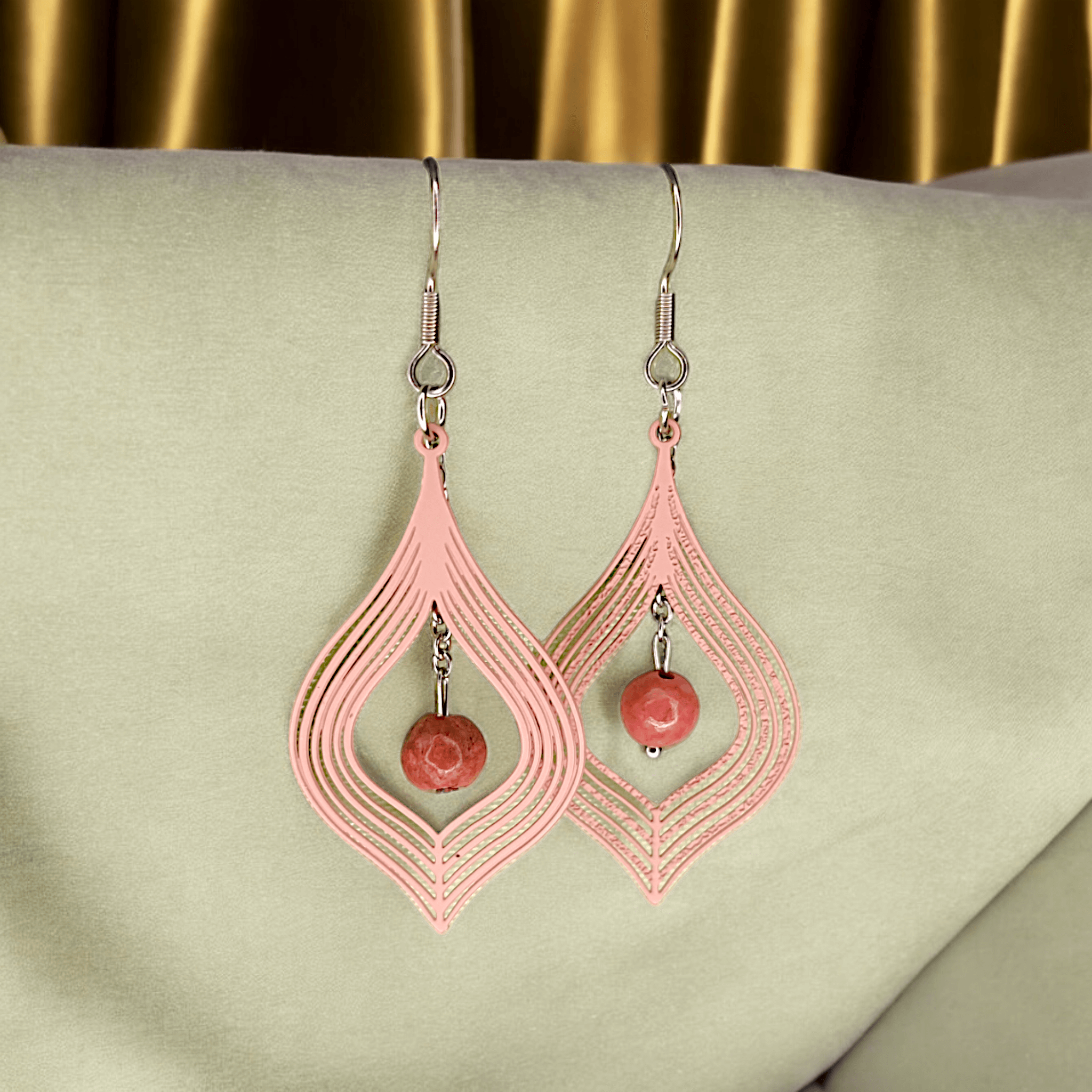 Casia - Boucles d'oreilles - Rhodonite/Tourmaline (Plusieurs modèles) - Créations uniques - L'Atelier de Tabatha