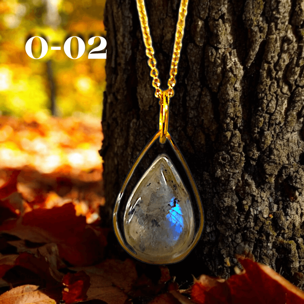 Freya - Collier - Labradorite - Doré ou argenté - Création unique - L'Atelier de Tabatha