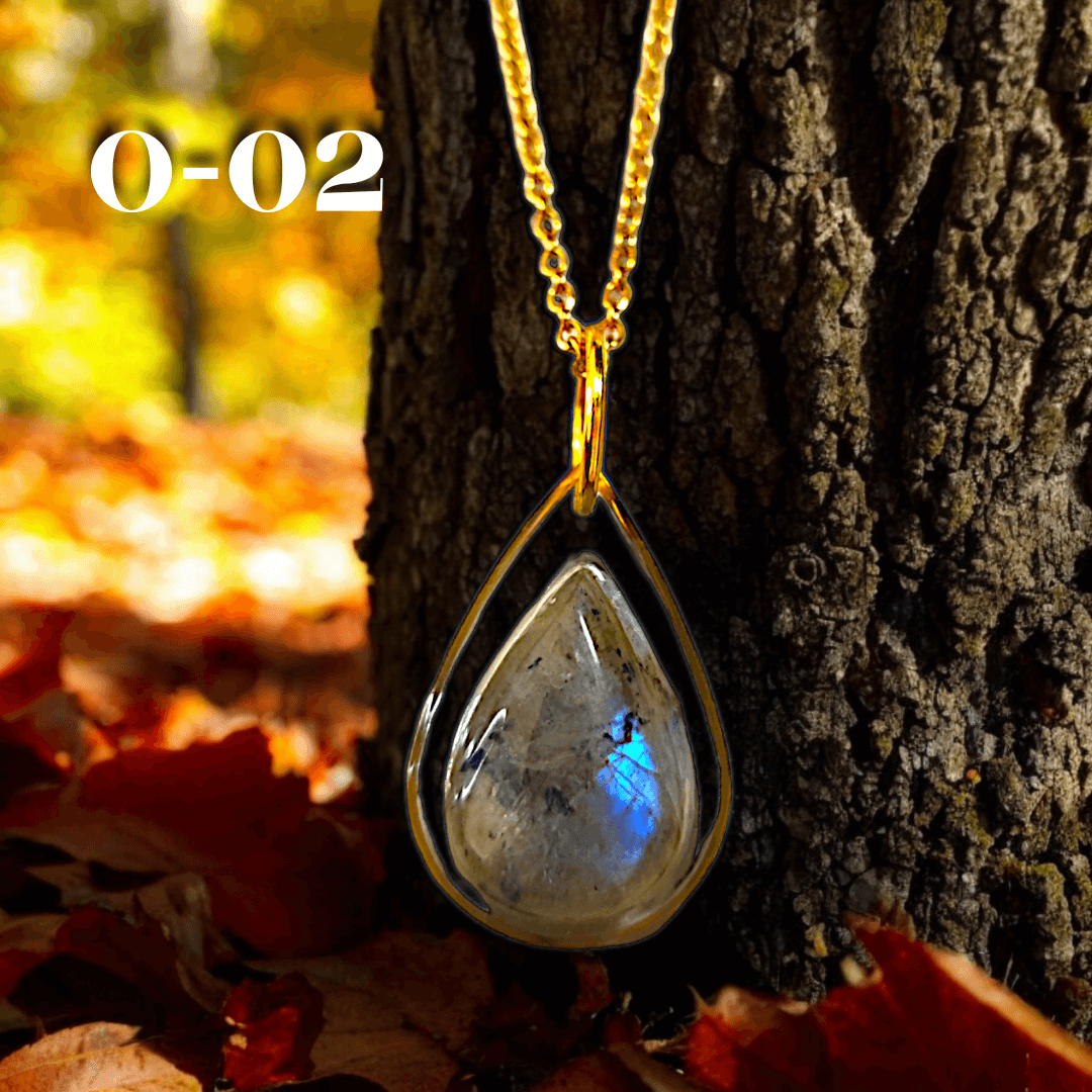 Freya - Collier - Labradorite - Doré ou argenté - Création unique - L'Atelier de Tabatha