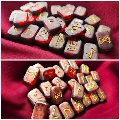 Wod - Jeu de runes en résine (fait main) - Plusieurs coloris  Jeu