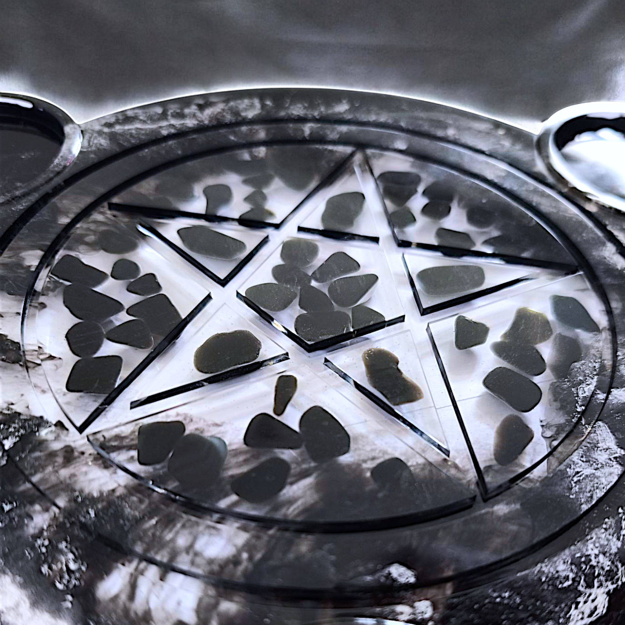 YZALYS | ETHERIA - Energy trays encrusted with stones (Several models)