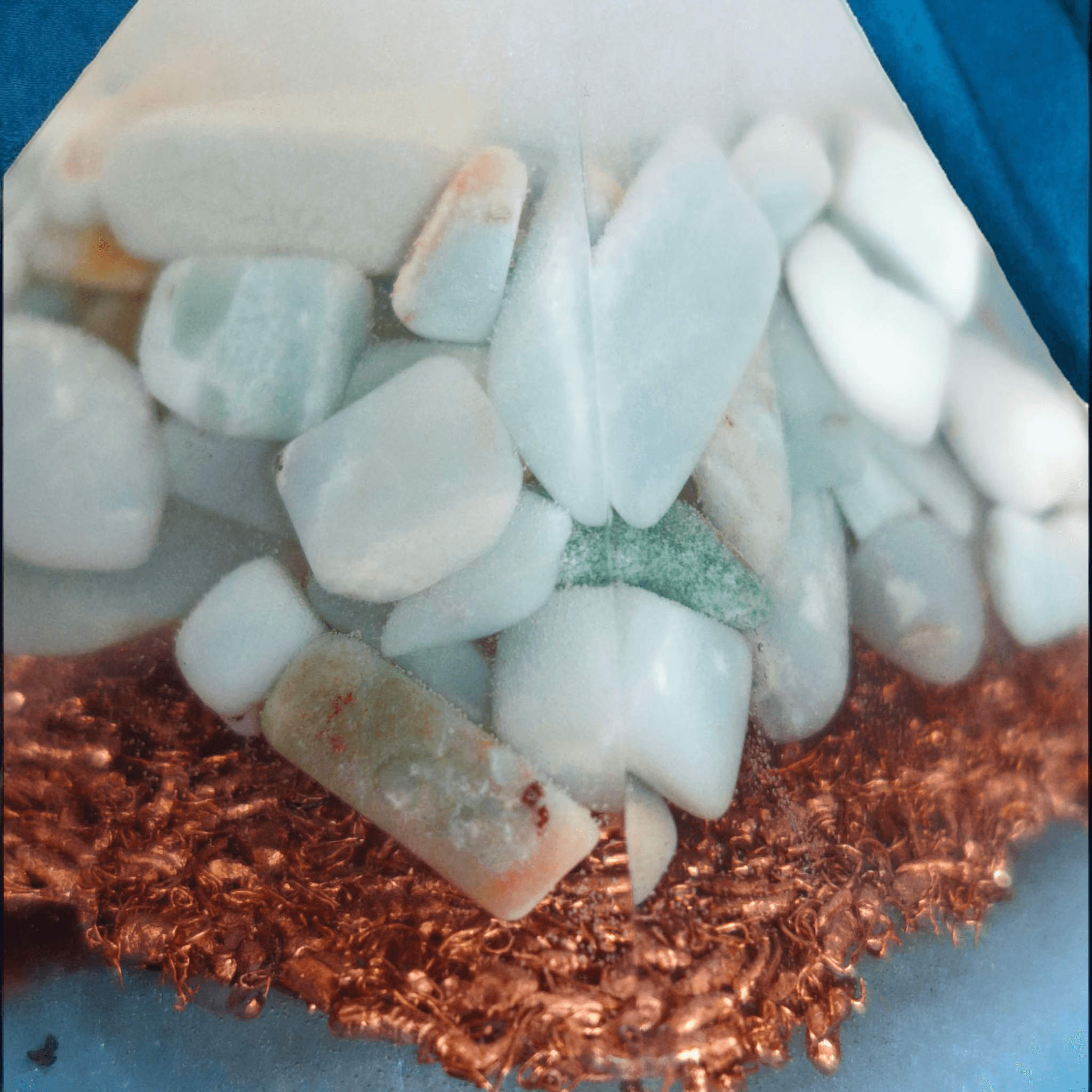 ALTARA | Pyramides orgonite - Les Bleus 🔵 - L'Atelier de Tabatha