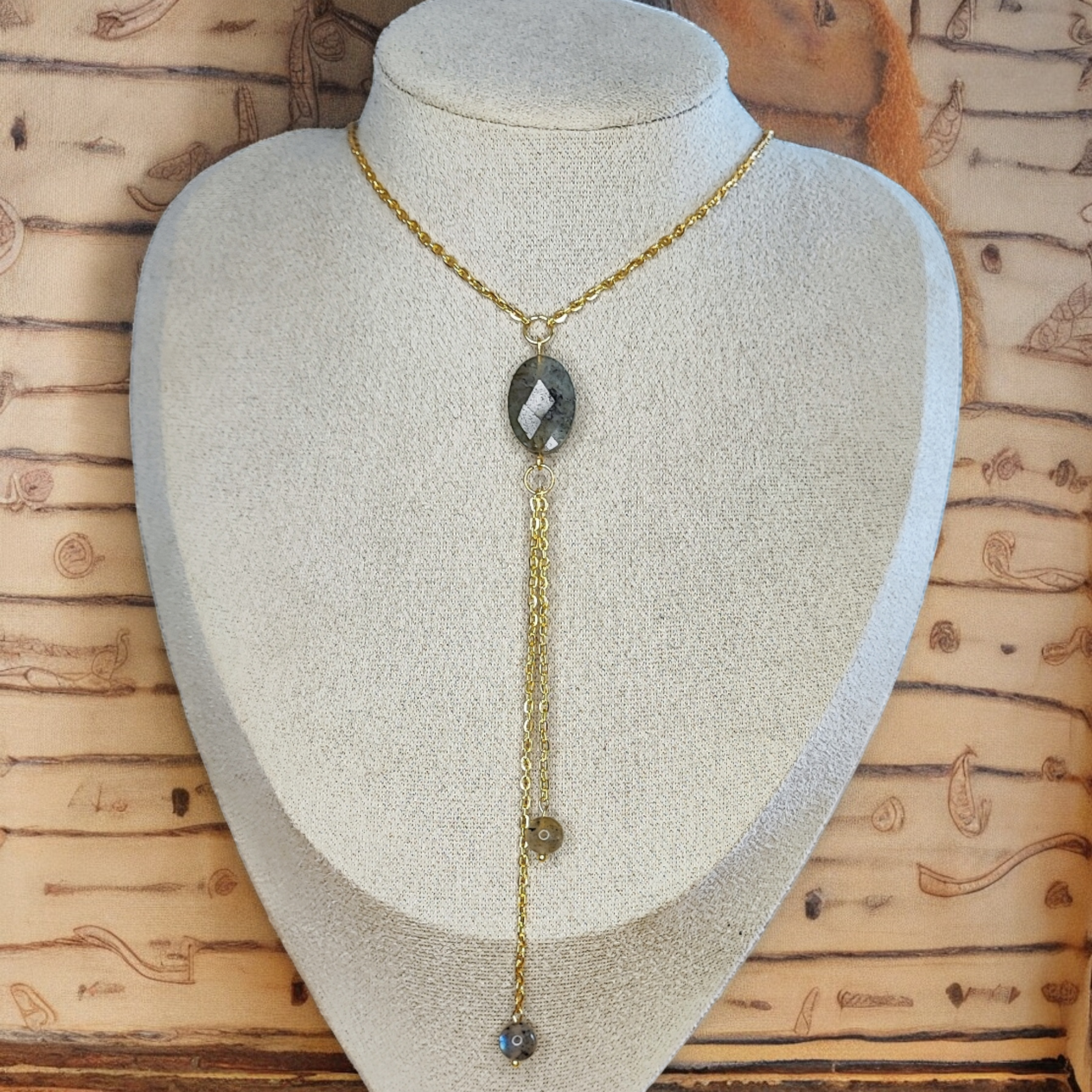 Bastet - Collier - Labradorite - Doré ou argenté - Créations uniques  Collier