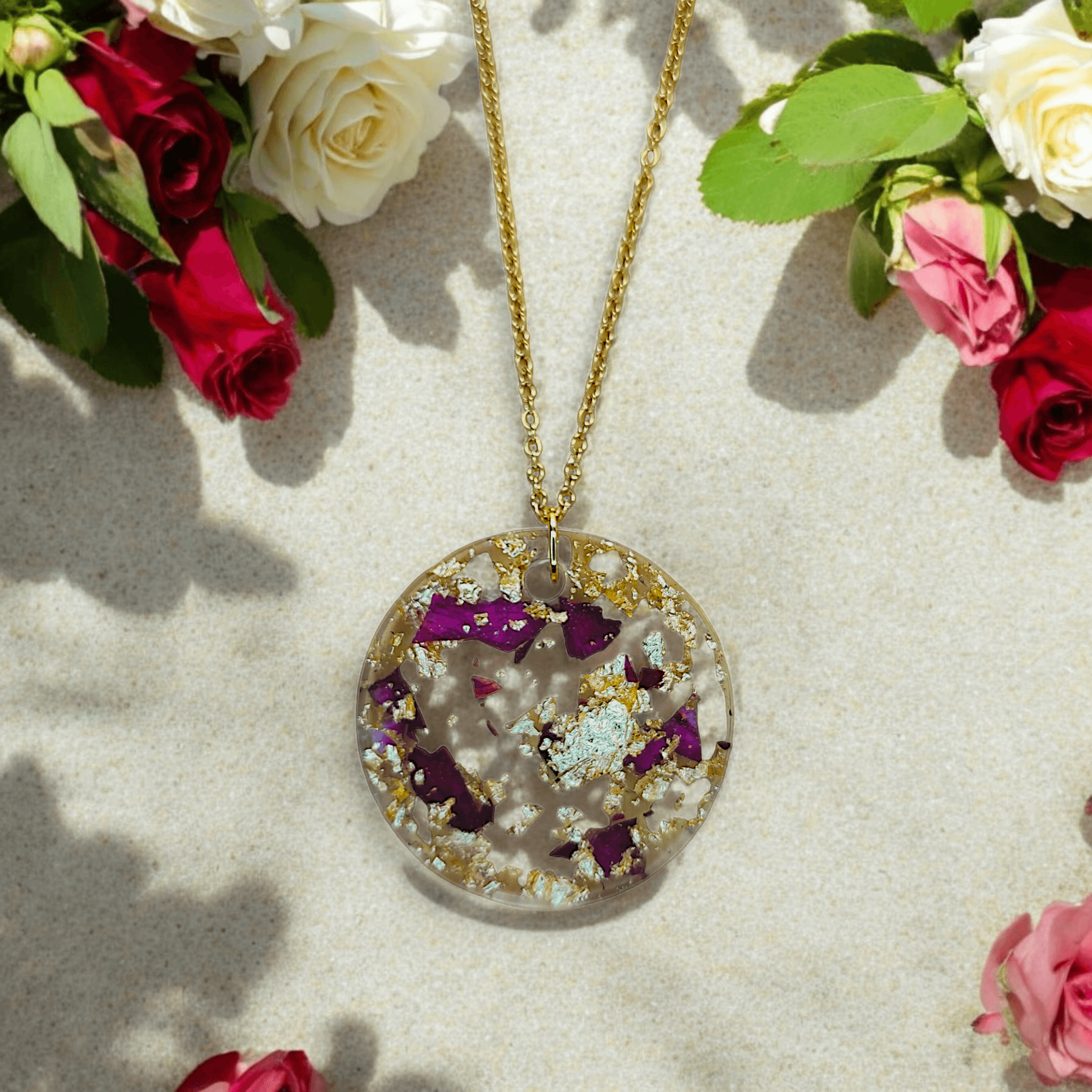 Sara - Collier - Résine et fleurs - 2 couleurs - L'Atelier de Tabatha