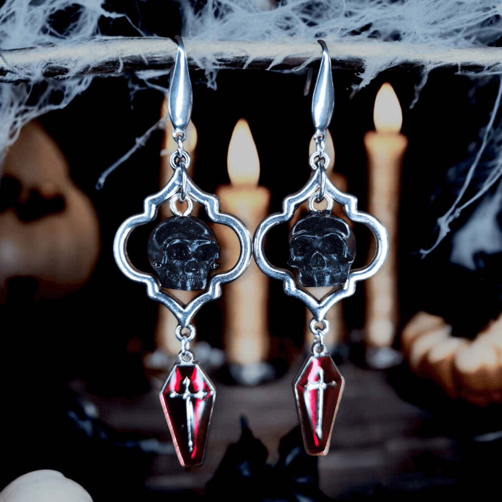 Memento - Boucles d'oreilles - Acier (argenté) et crânes en résine (Plusieurs modèles) - L'Atelier de Tabatha