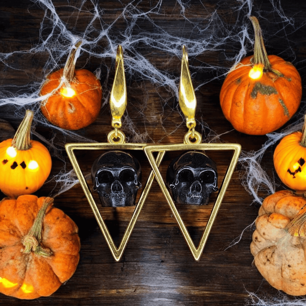 Memento - Boucles d'oreilles - Acier (doré) et crânes en résine (Plusieurs modèles) - L'Atelier de Tabatha