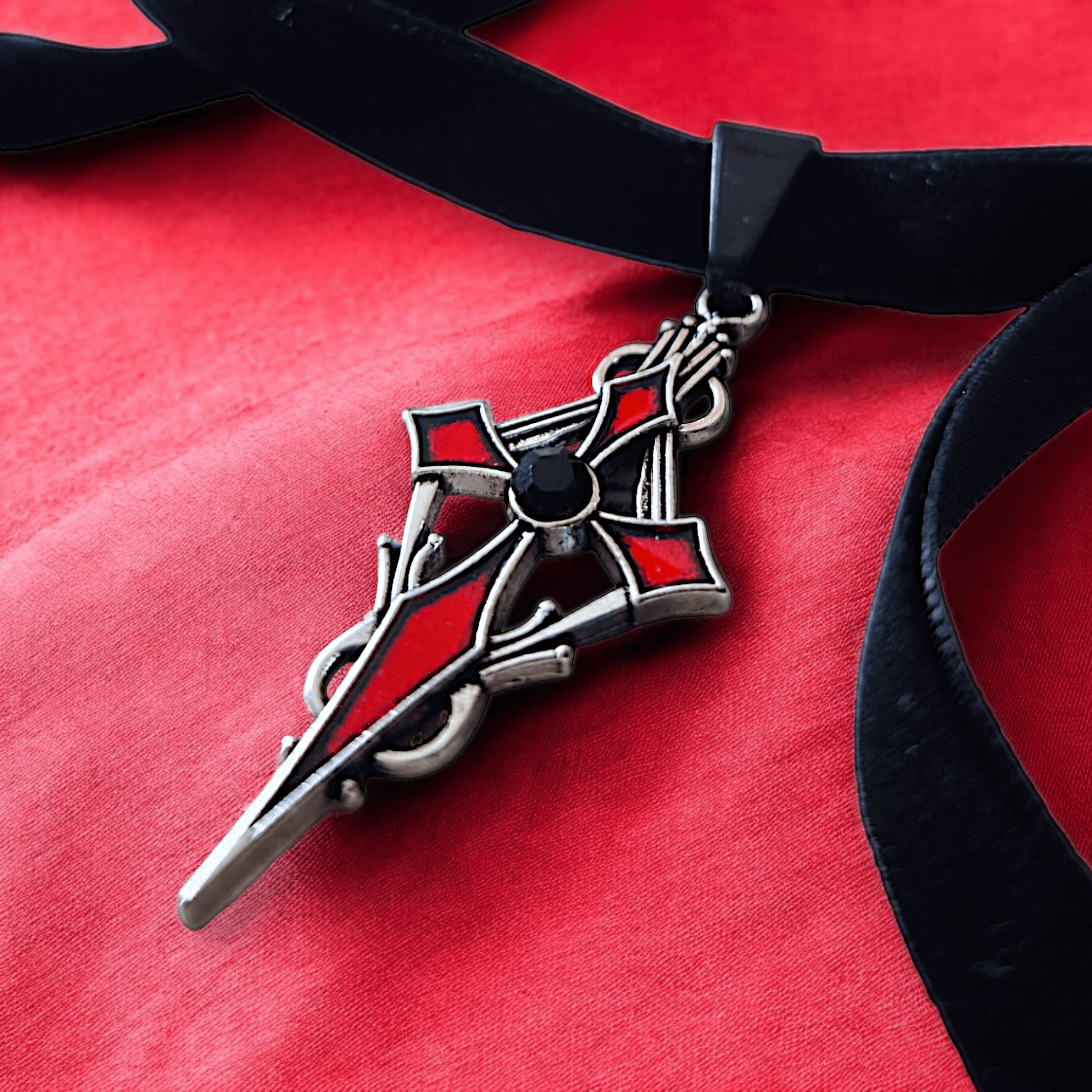 Infernum - Colliers ras du cou gothiques - L'Atelier de Tabatha