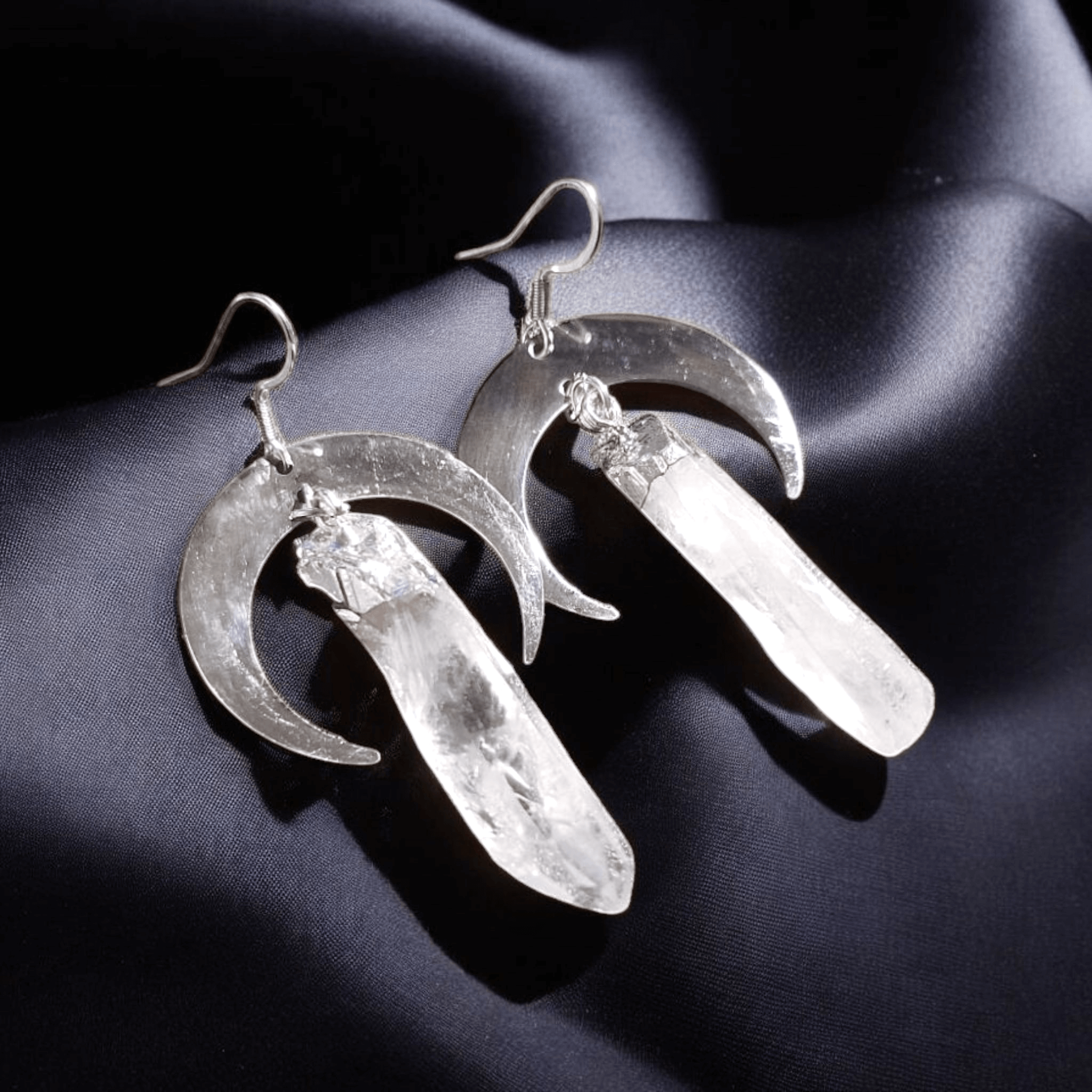 Ilyuna - Boucles d'oreilles en cristal de roche - L'Atelier de Tabatha