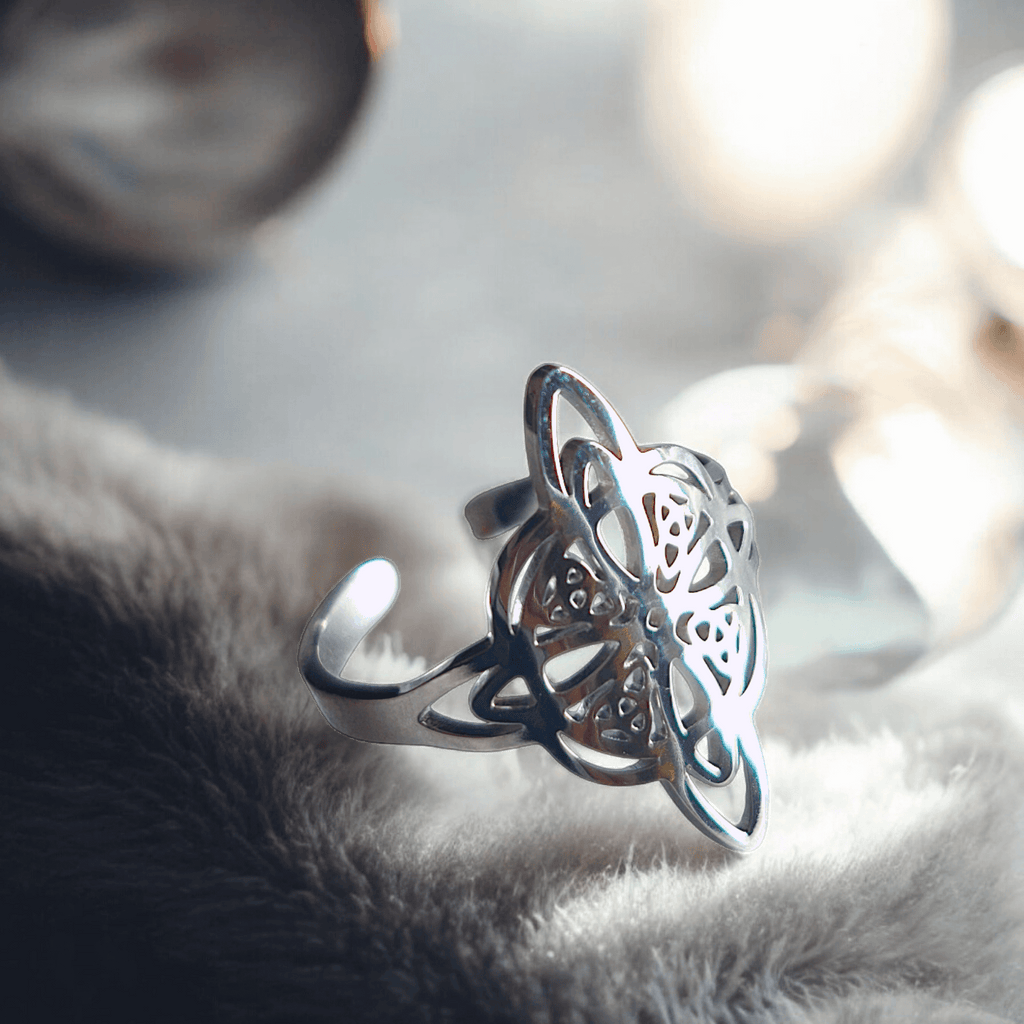 Pona - Bagues "Noeud de sorcière" - 2 couleurs - L'Atelier de Tabatha