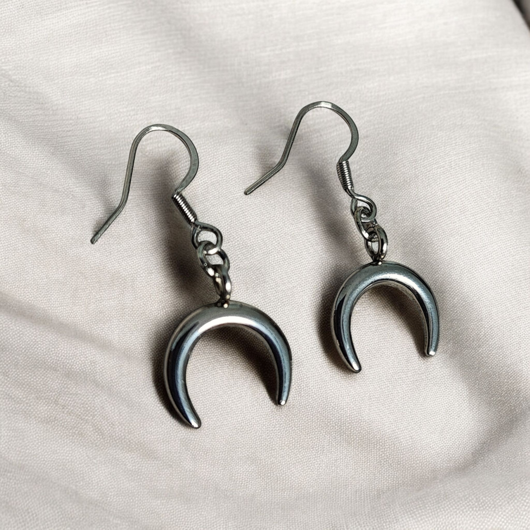 ROG - Horn earrings