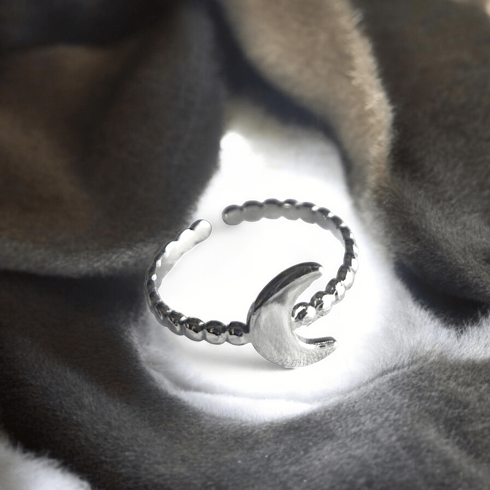 Ayl - Bagues "Lune sacrée" - 2 couleurs - L'Atelier de Tabatha