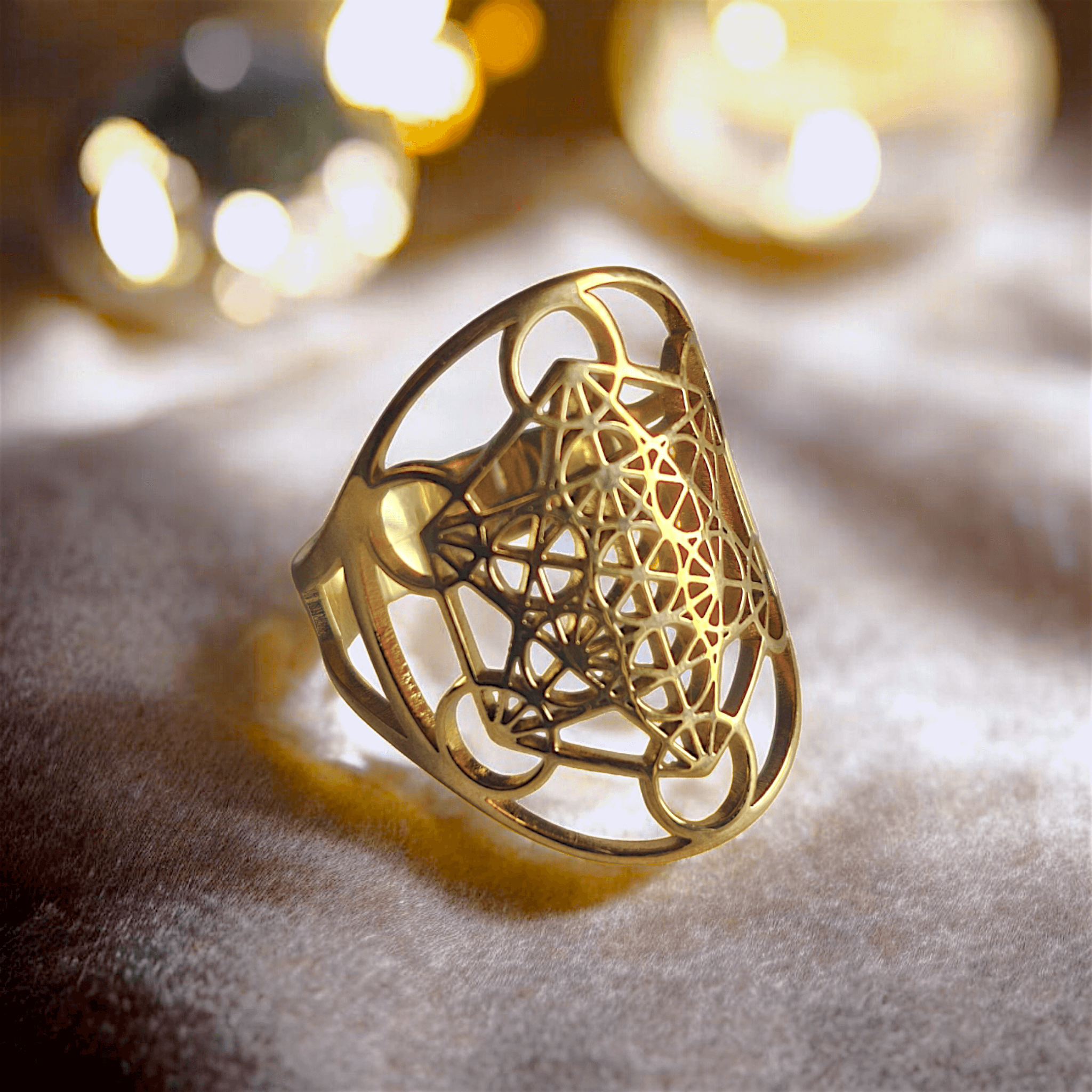 AETHER – Bague mystique et géométrie sacrée (2 couleurs) - L'Atelier de Tabatha