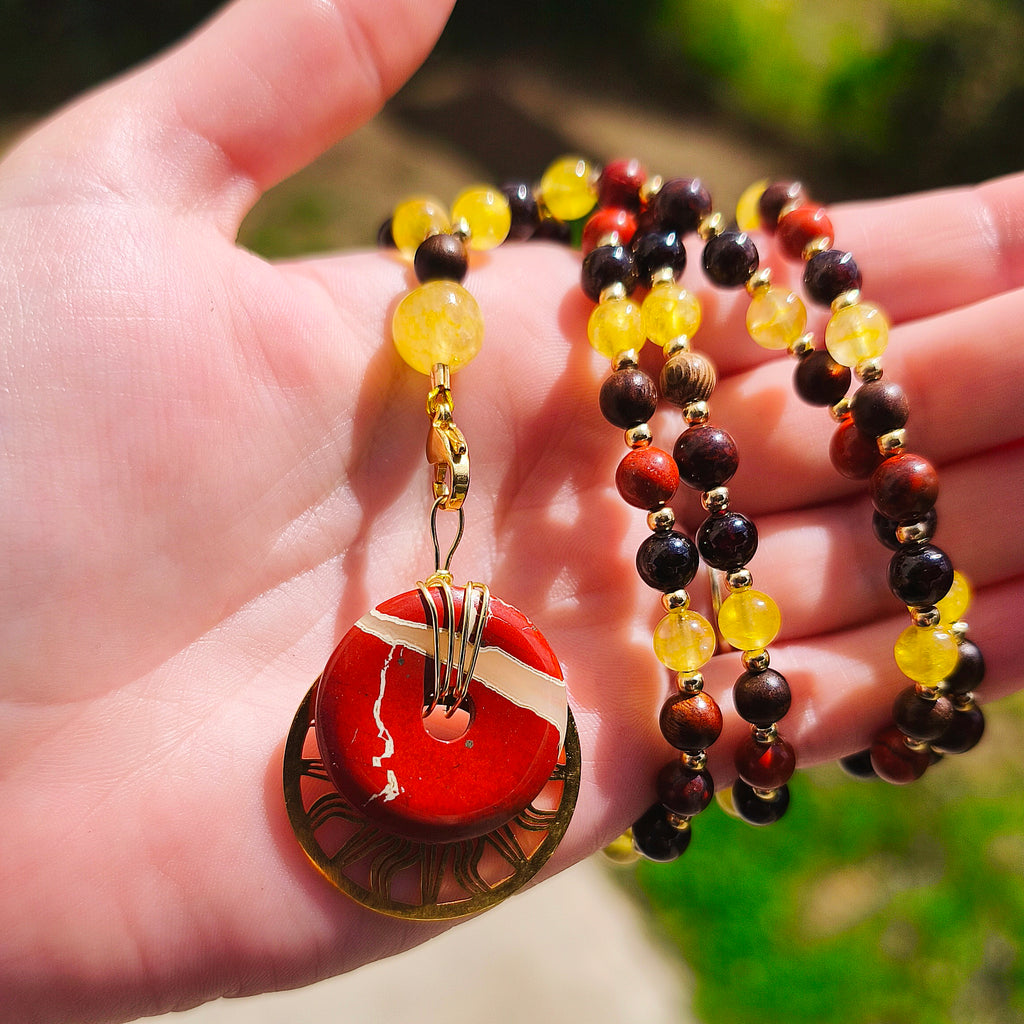 MALA | SOLARA : Collier rituel en Citrine/Grenat et Jaspe rouge