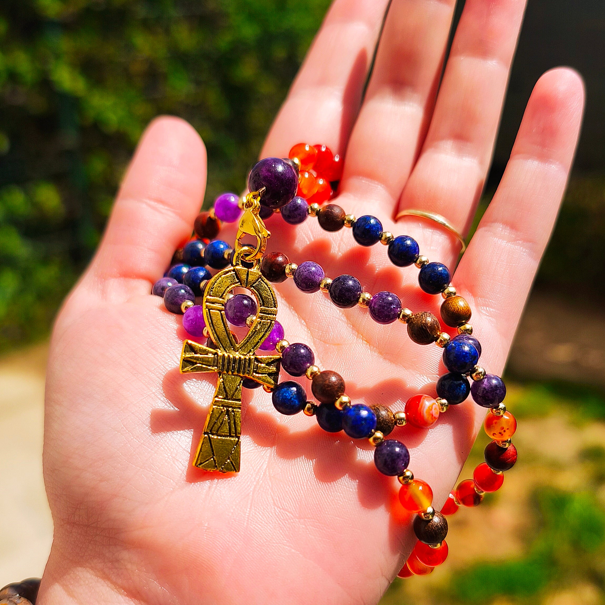 MALA | ANKHERU : Collier rituel en Cornaline/Améthyste et Lapis-lazuli