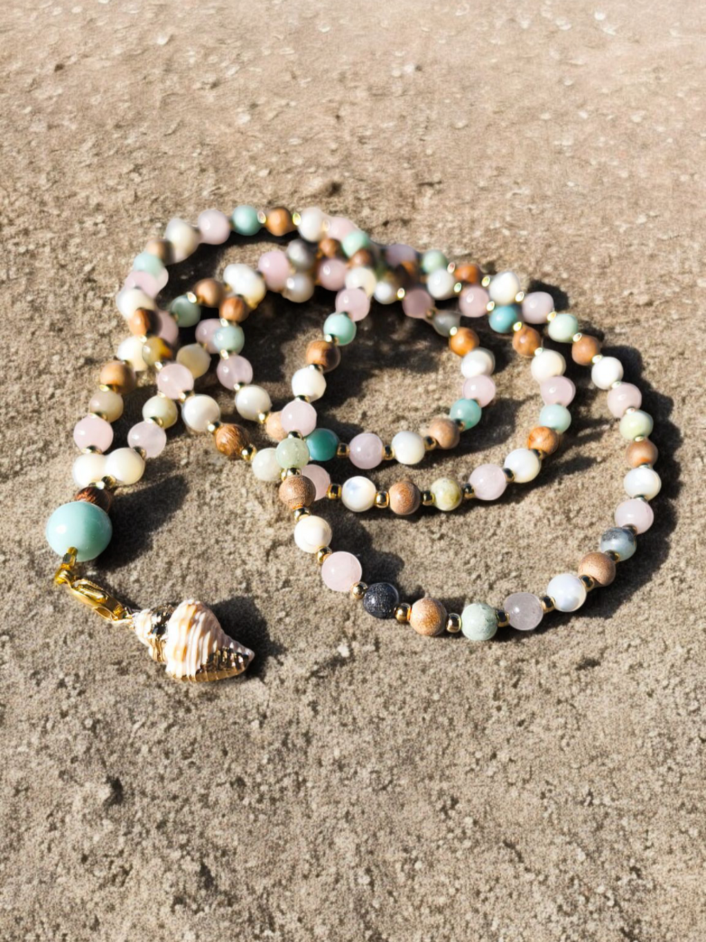 MALA | THALASSA : Collier rituel en amazonite/quartz rose et nacre