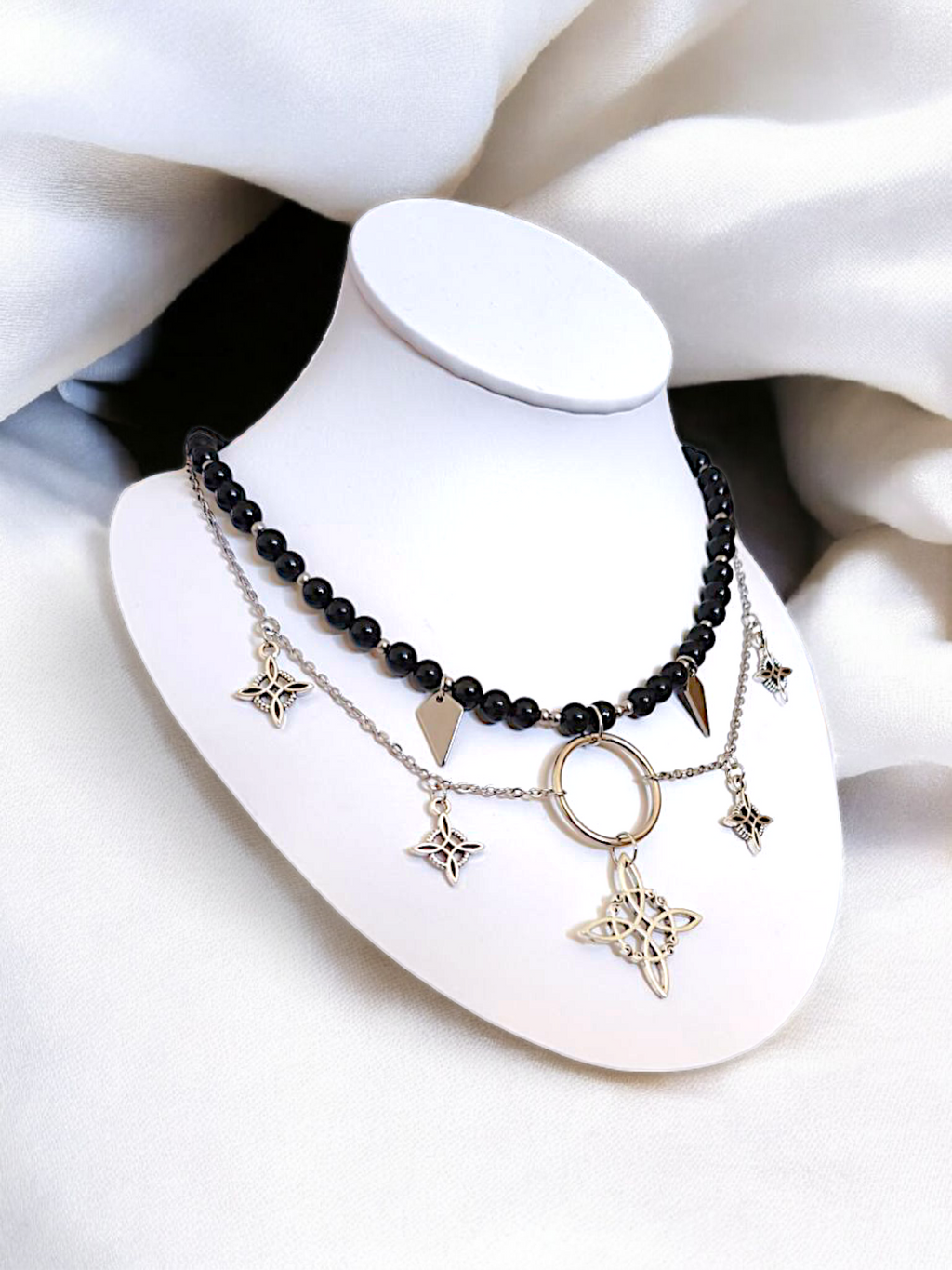 NÉMÉSIS | Knothex - Collier onyx noir et nœud de sorcière