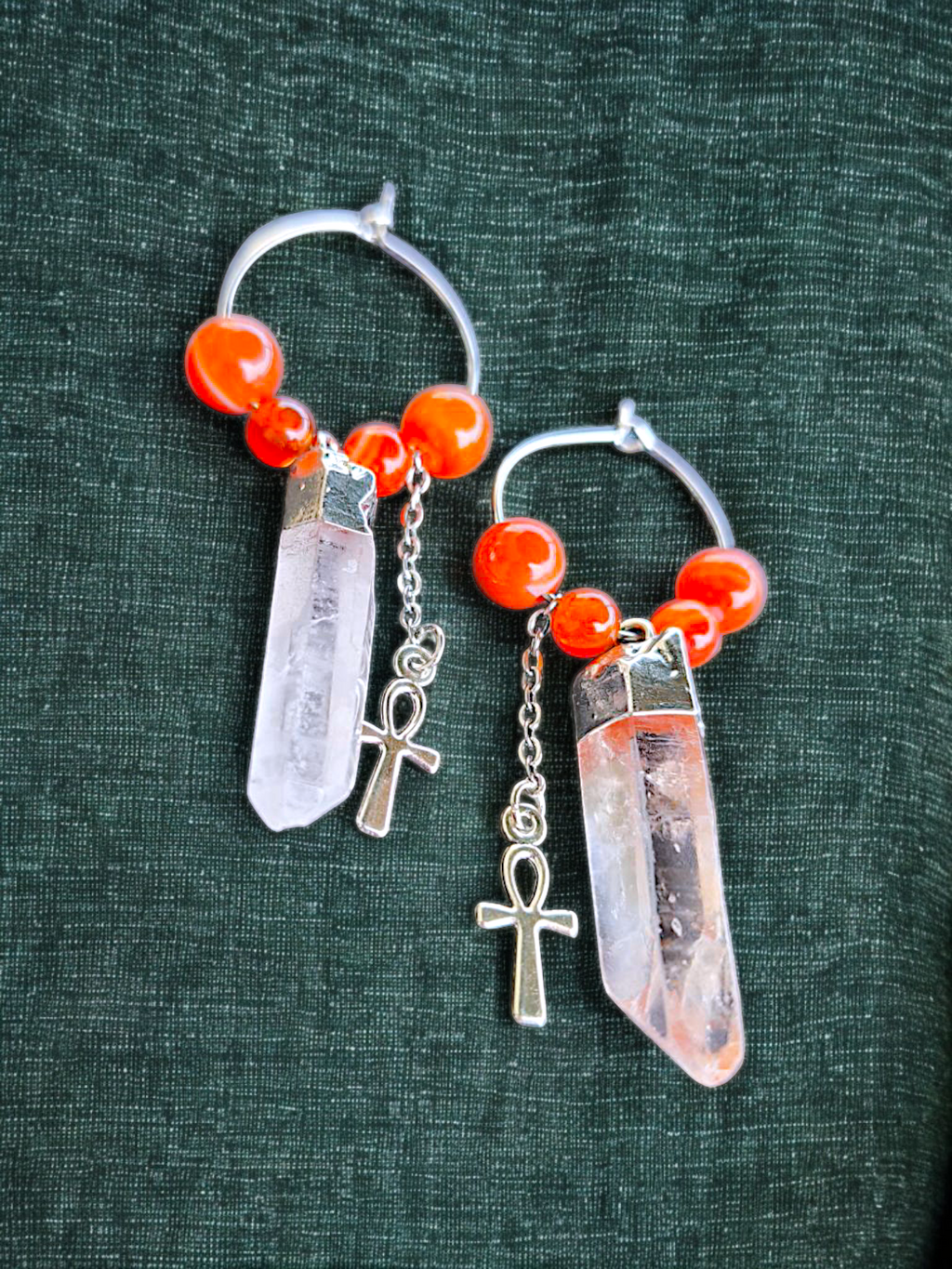 SEKHMET – Boucles d'oreilles en Cornaline et Cristal de roche