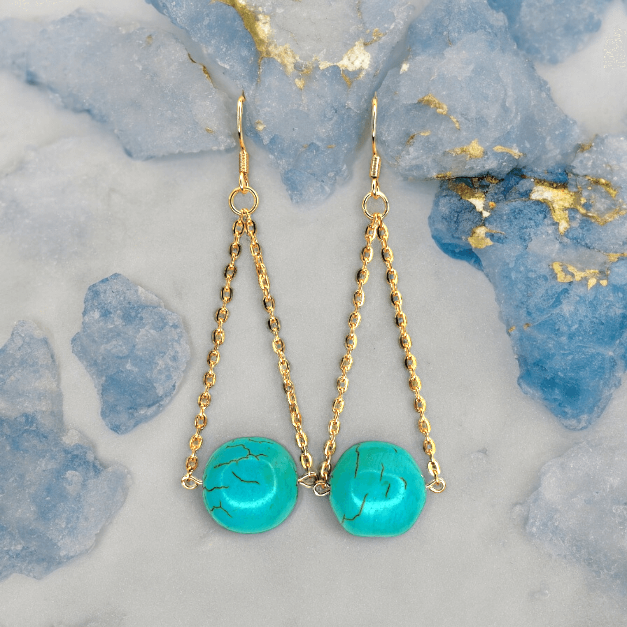 AEDA - Boucles d'Oreilles en Howlite Bleue - L'Atelier de Tabatha