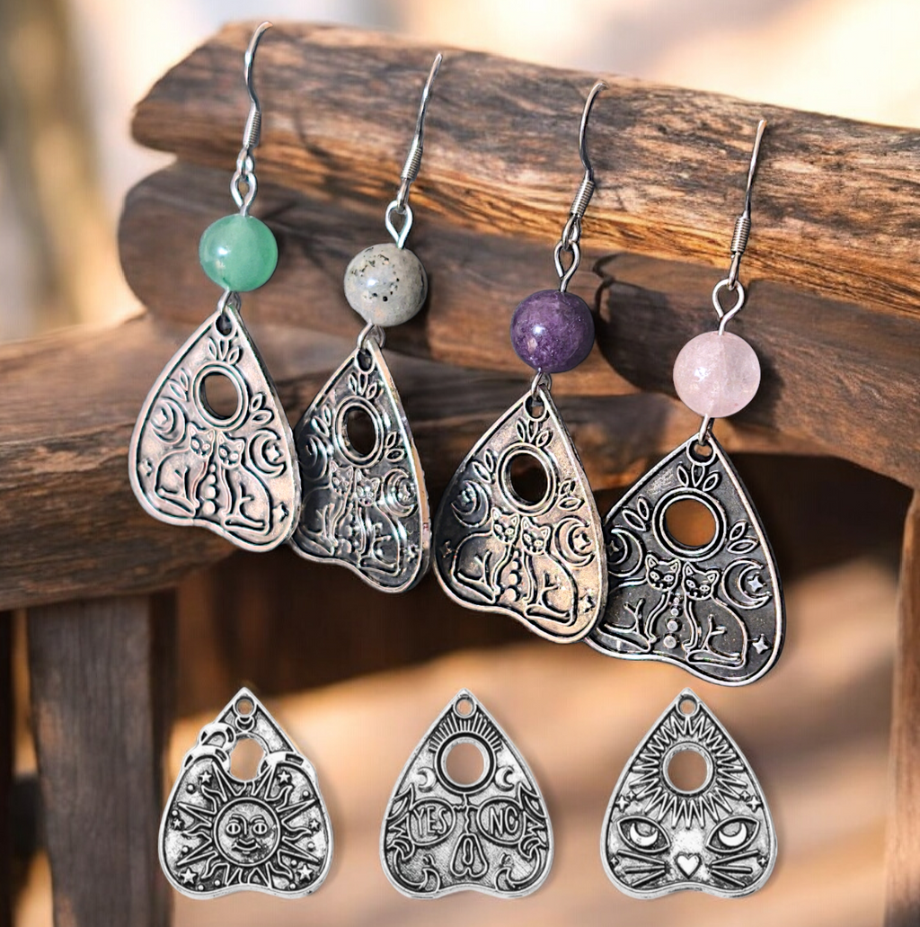 Ouijaë – boucle d’oreille asymétrique en pierre naturelle (à l’unité)